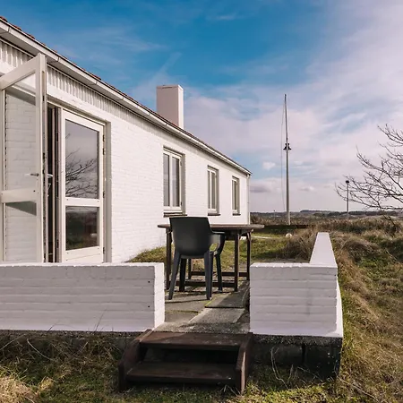 Zuidwest 6, Garden, Dunes & Free Parking Villa *