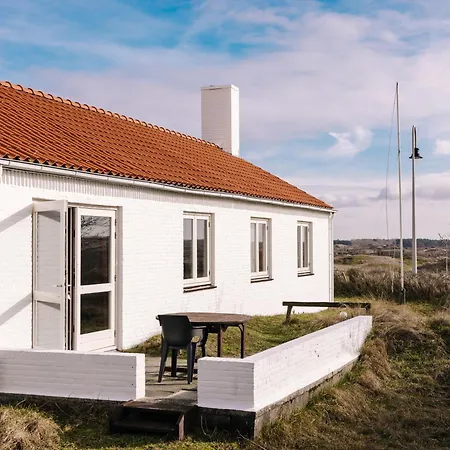 Zuidwest 6, Garden, Dunes & Free Parking