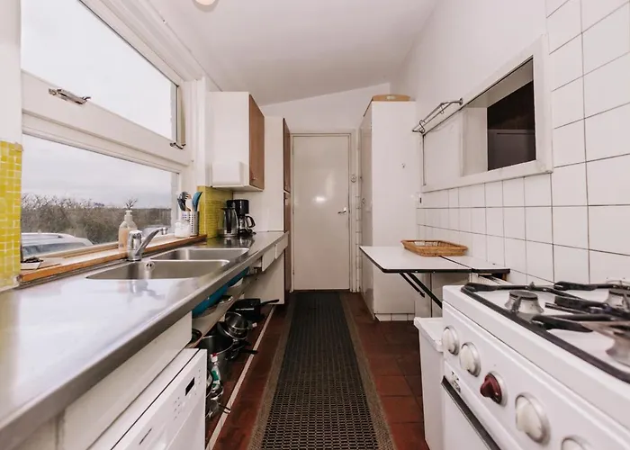 Zuidwest 6, Garden, Dunes & Free Parking *