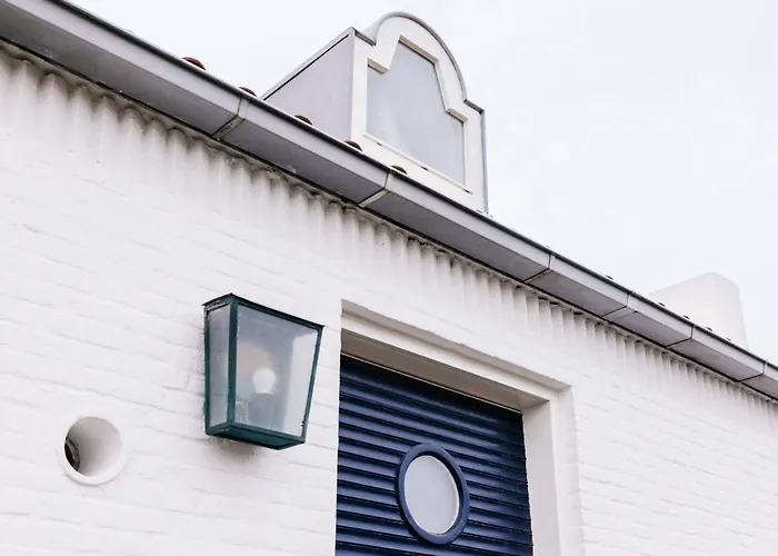 Zuidwest 6, Garden, Dunes & Free Parking *