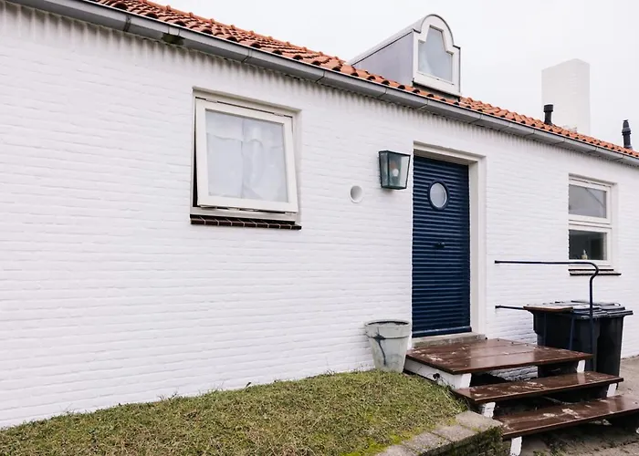 Zuidwest 6, Garden, Dunes & Free Parking Villa *