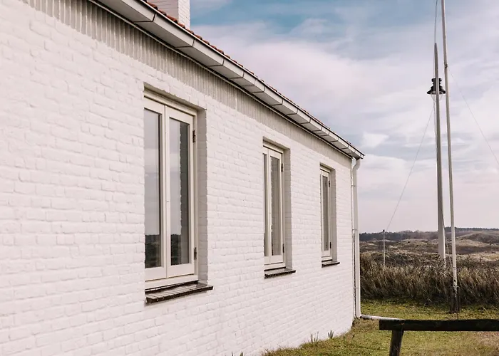 Villa Zuidwest 6, Garden, Dunes & Free Parking *