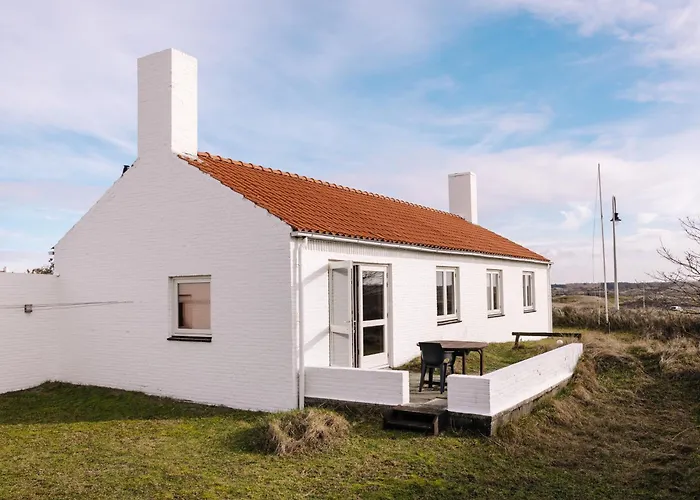 Zuidwest 6, Garden, Dunes & Free Parking Villa *