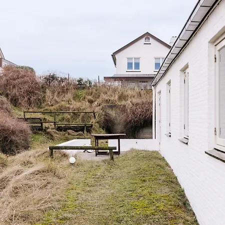 Zuidwest 6, Garden, Dunes & Free Parking *