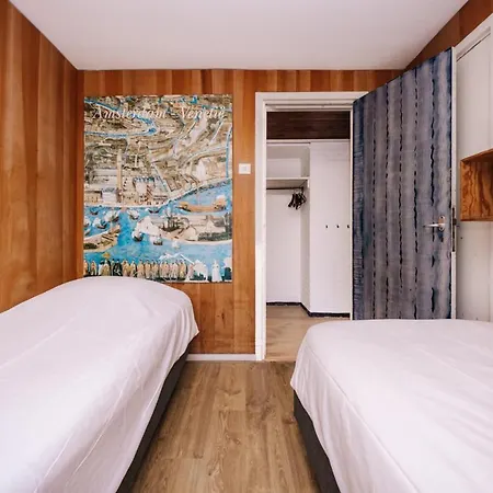 Zuidwest 6, Garden, Dunes & Free Parking