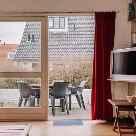 Zuidwest 6, Garden, Dunes&free Parking Villa Zandvoort