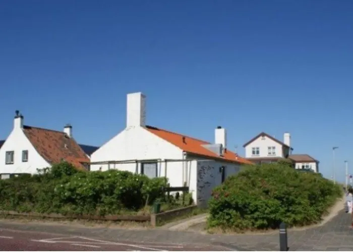 Zuidwest 6, Garden, Dunes&free Parking Villa *